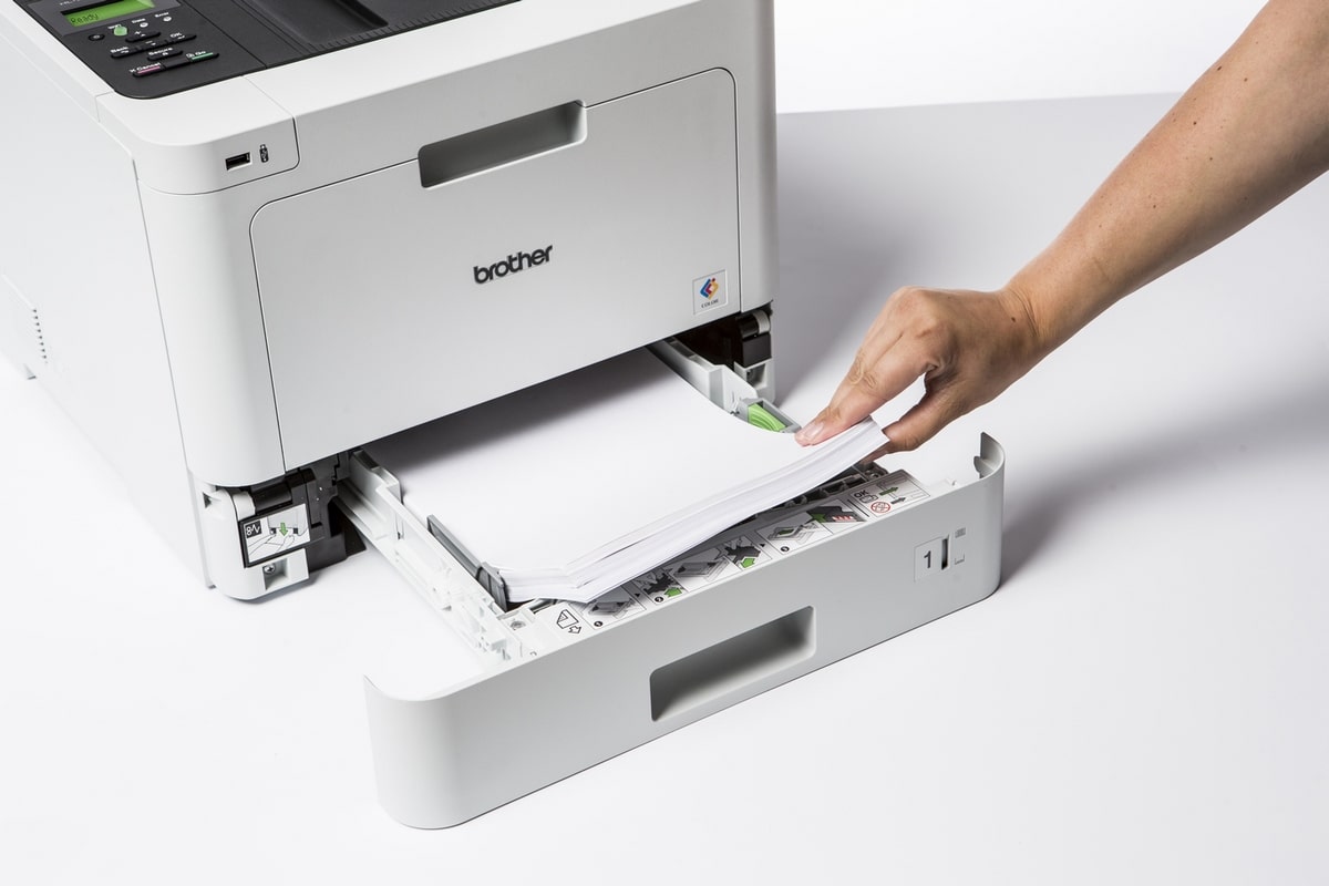 HL-L8260CDW-5